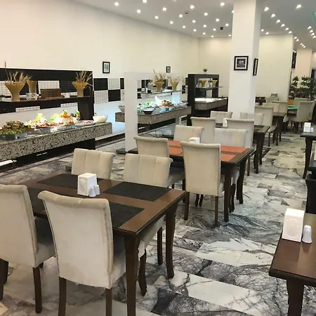 Club Seray Forest 马尔马里斯